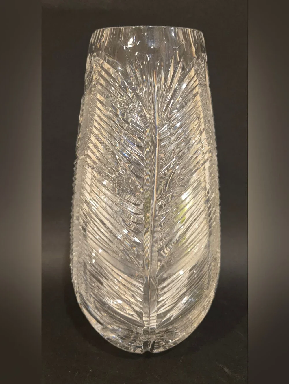 Cut Crystal Herringbone Leaf-Pattern Vase - Clear Glass